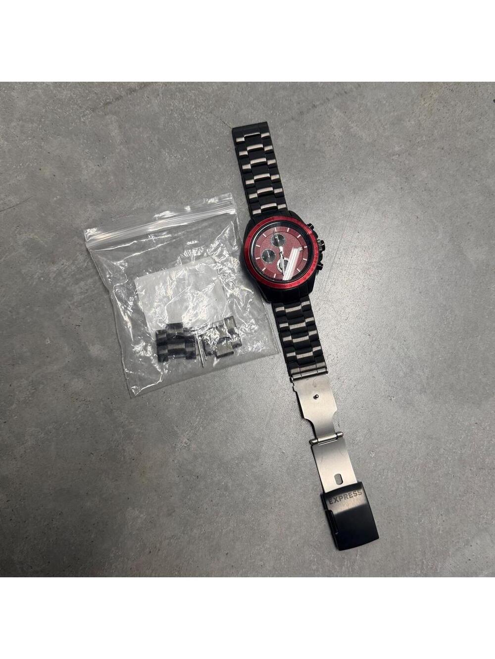 Express Mens Black Red Chronograph Watch JRYS511 50M Stainless Steel Extra Links